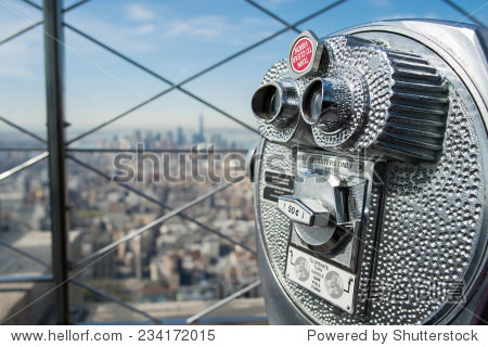 美国纽约4月25日:投币望远镜在帝国大厦观景台