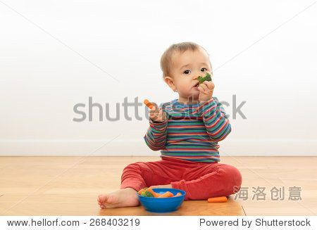 268403219.jpg