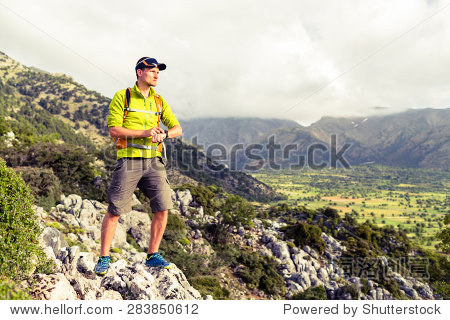 徒步旅行图片下载 283850612.jpg