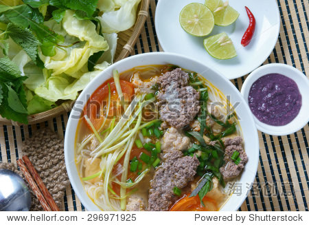 Unveiling the Secret to Crafting the Perfectly Authentic Vietnamese Pho Broth Soup Recipe: A Gastronomic Journey through Flavor and Tradition