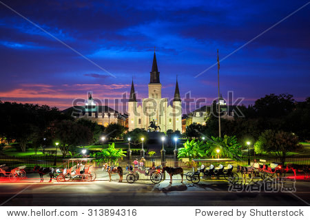 圣路易斯大教堂和杰克逊广场在新奥尔良,路易斯安那州