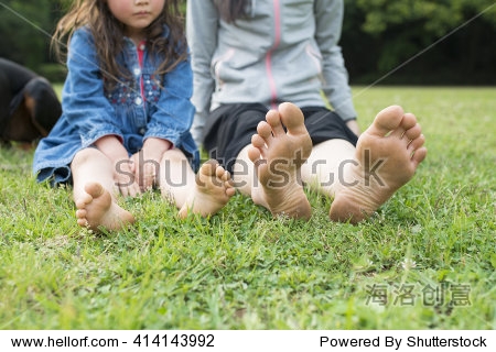 barefoot of mother and child