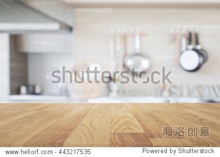 木头与模糊厨房桌面背景,产品显示空的木头桌子-背景\/素材,室内-海洛创意正版图片,视频,音乐素材交易平台-Shutterstock中国独家合作伙伴-站酷旗下品牌