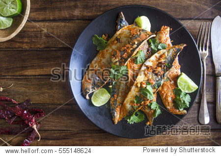 indian mackerel fish fry with coriander