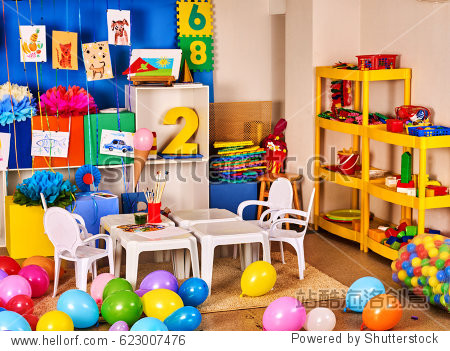 kindergartenpicture of american classrom for little kidsinfant