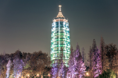 南京大报恩寺玻璃塔塔夜景