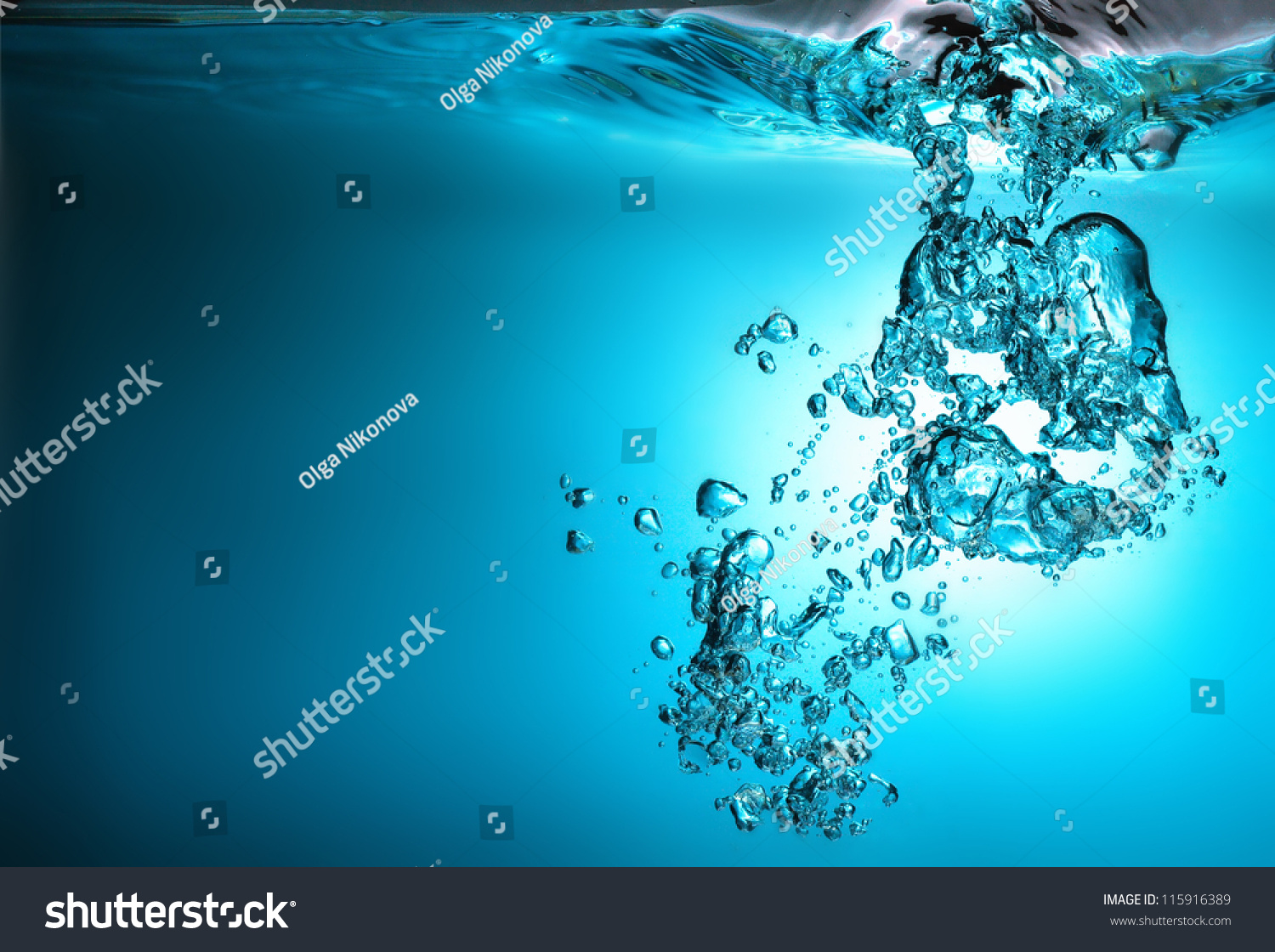 fresh water with bubbles