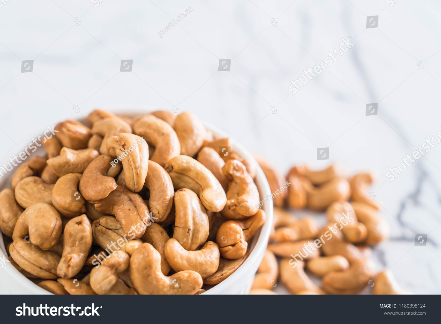 1180398124.jpg
