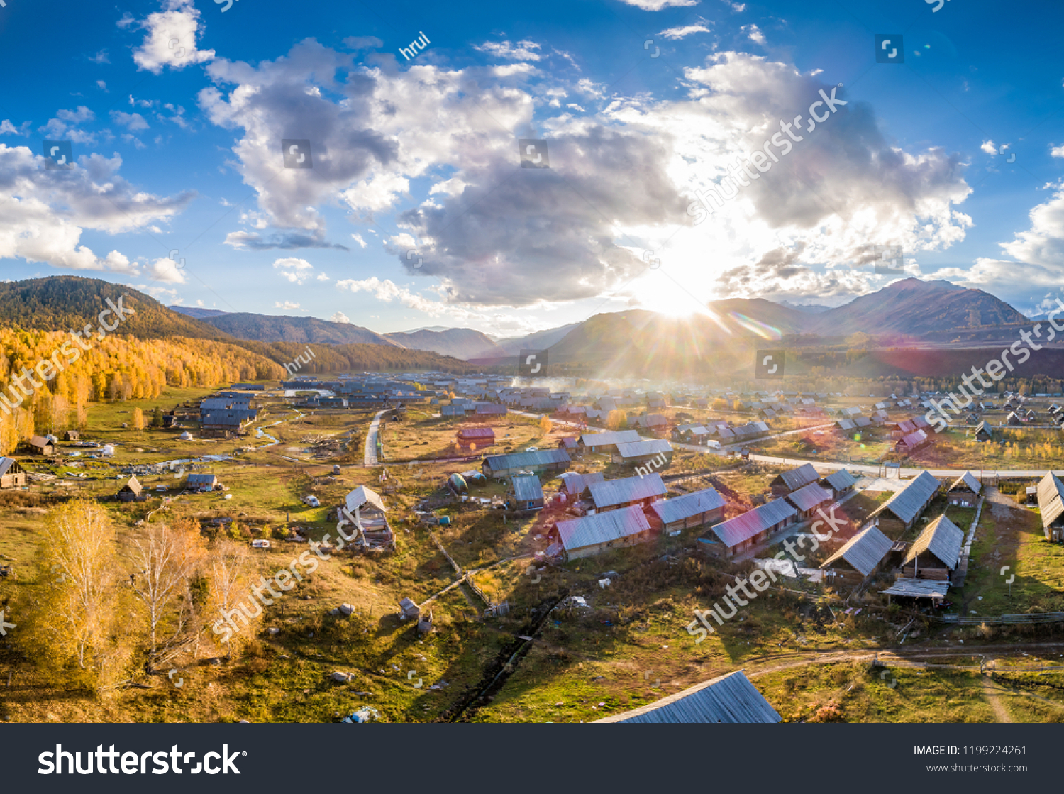 Panoramic view of autumn trees in Xinjiang Hemu Hemu River Hemu Village Xinjiang China 