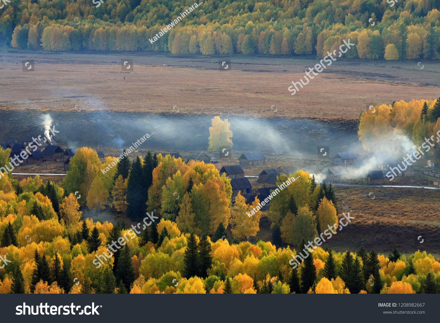 Hemu village on Kanas Nature Reserve  Autumn scene  Xinjiang  China .