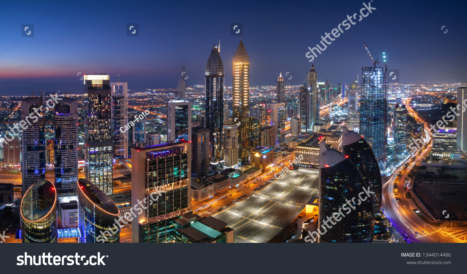 Panorama from the Dubai Downtown Skyline in the evening