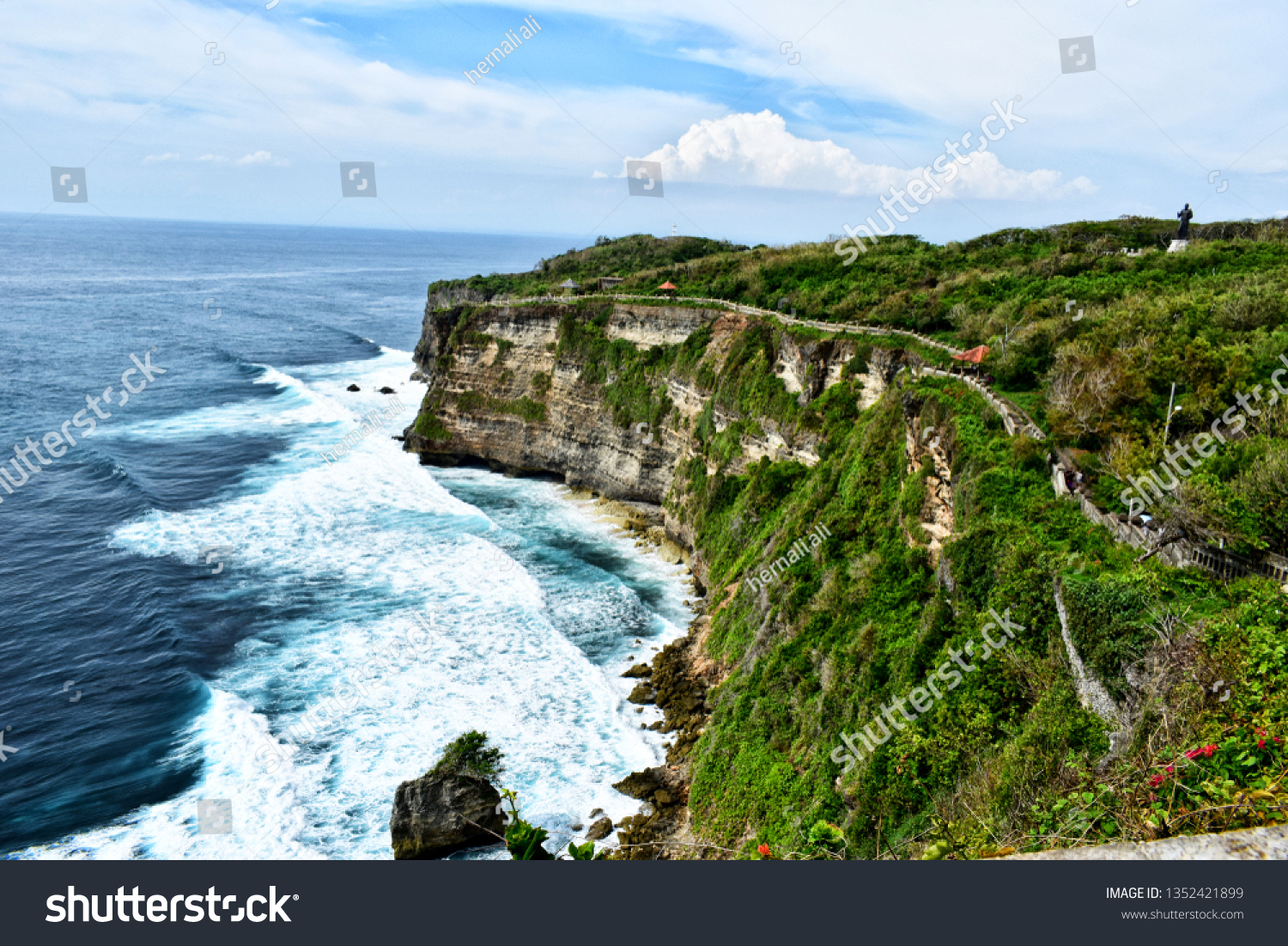 Uluwatu Temple - Pura Luhur Uluwatu - Bali - Image