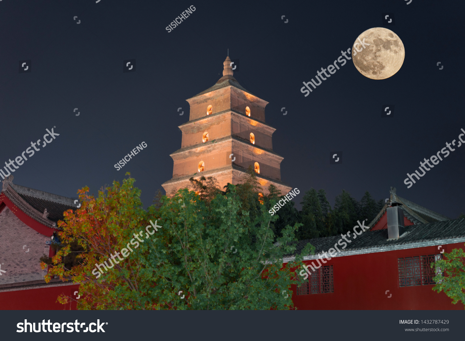 Ancient tower and moon in Xi'an / peaceful place