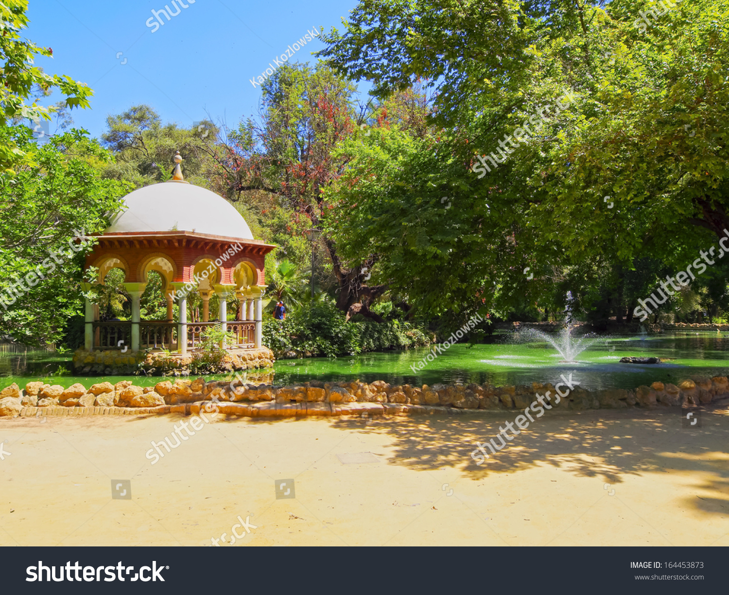 Parque de Maria Luisa - Maria Luisa Park in Seville  Andalusia  Spain