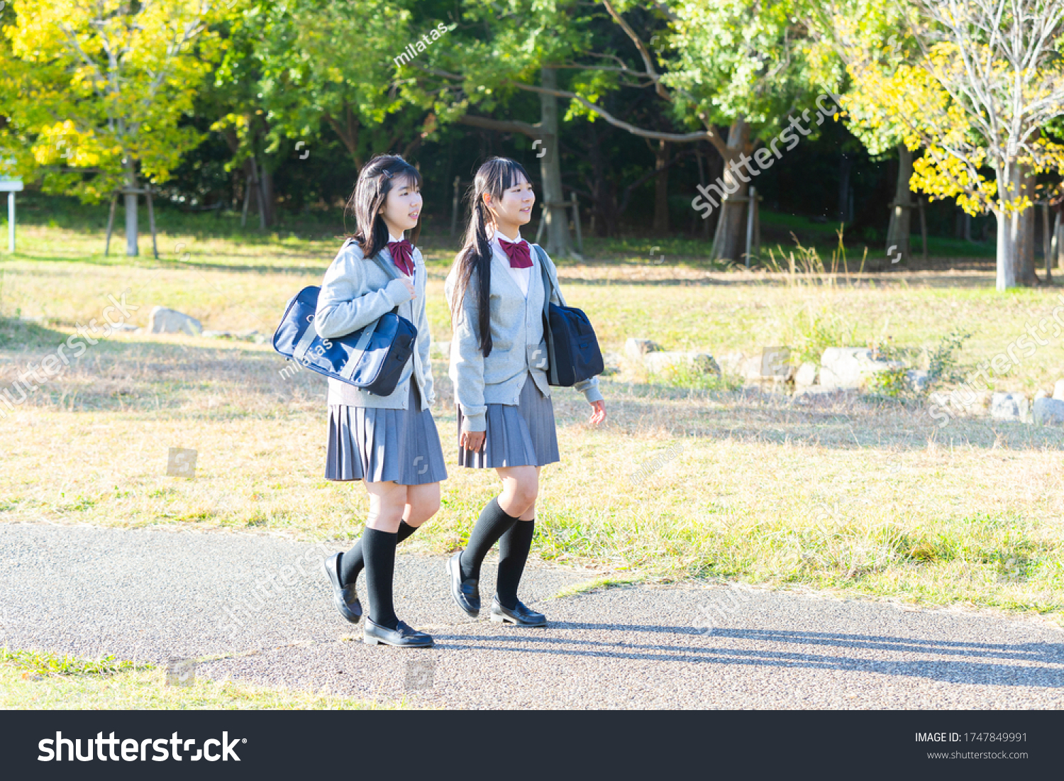 High school students going home