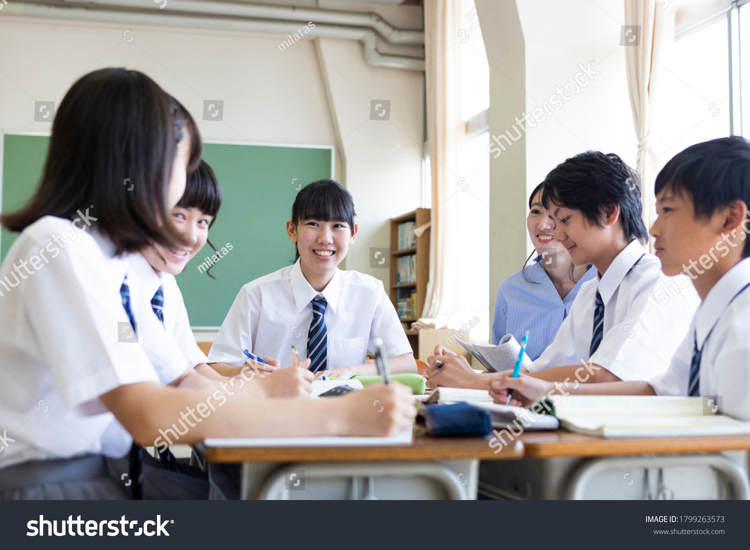 Junior high school class scene