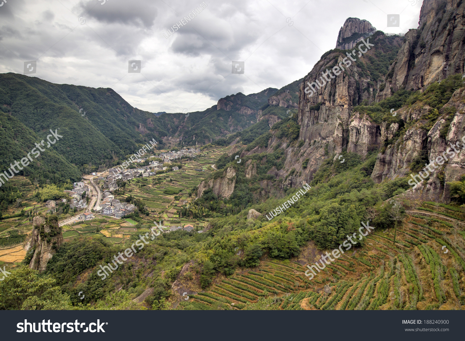 In China  Wenzhou  "Yandang Mountain"  at the foot of the mountain villages and islands. (Yandang Mountain is China's famous geological park  formed in 120 million years ago)