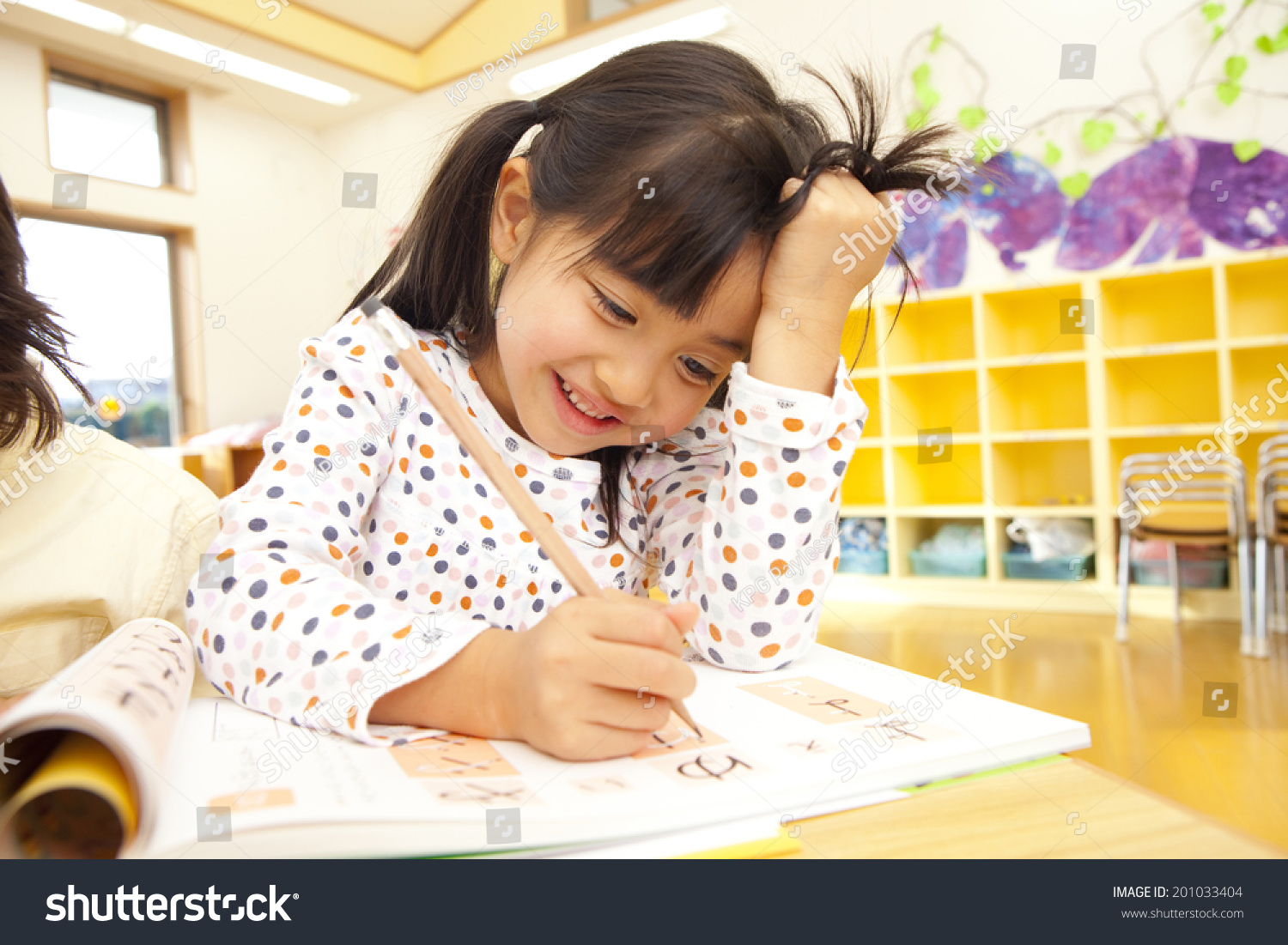 boys training the intellectual drilling