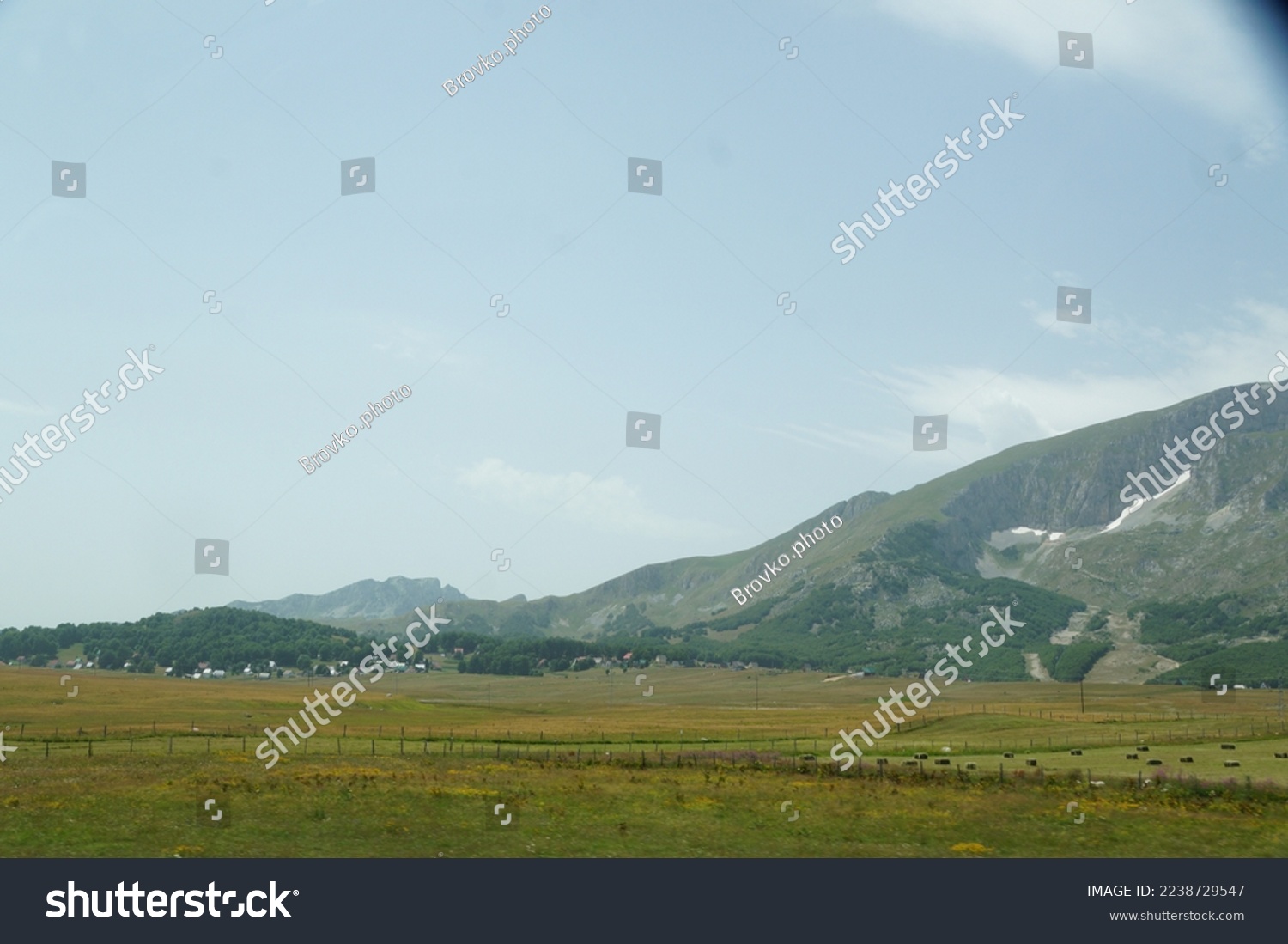 beautiful view of the field and mountains