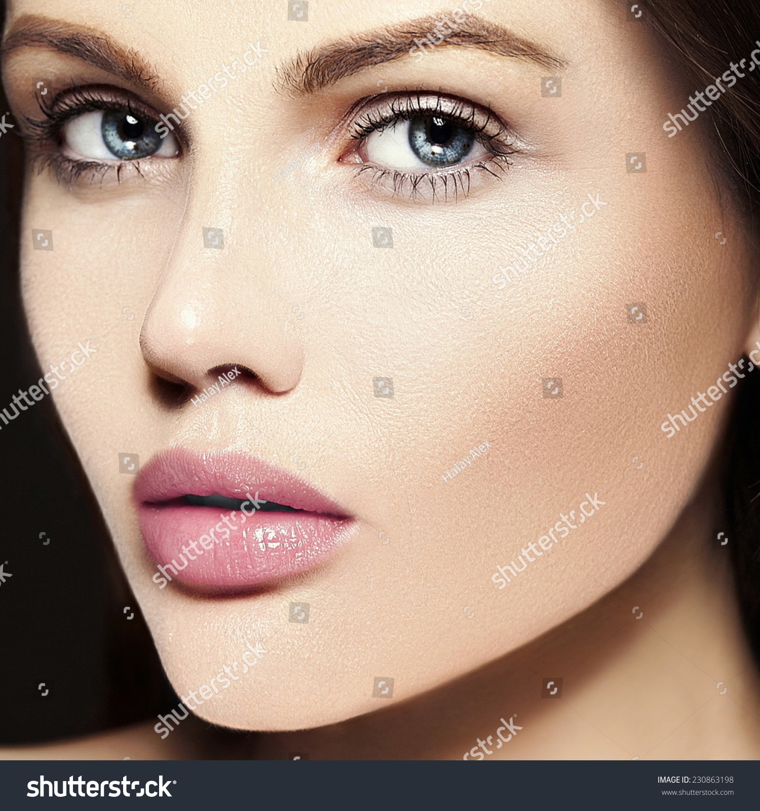 high-fashion-look-glamor-closeup-beauty-portrait-of-beautiful-caucasian