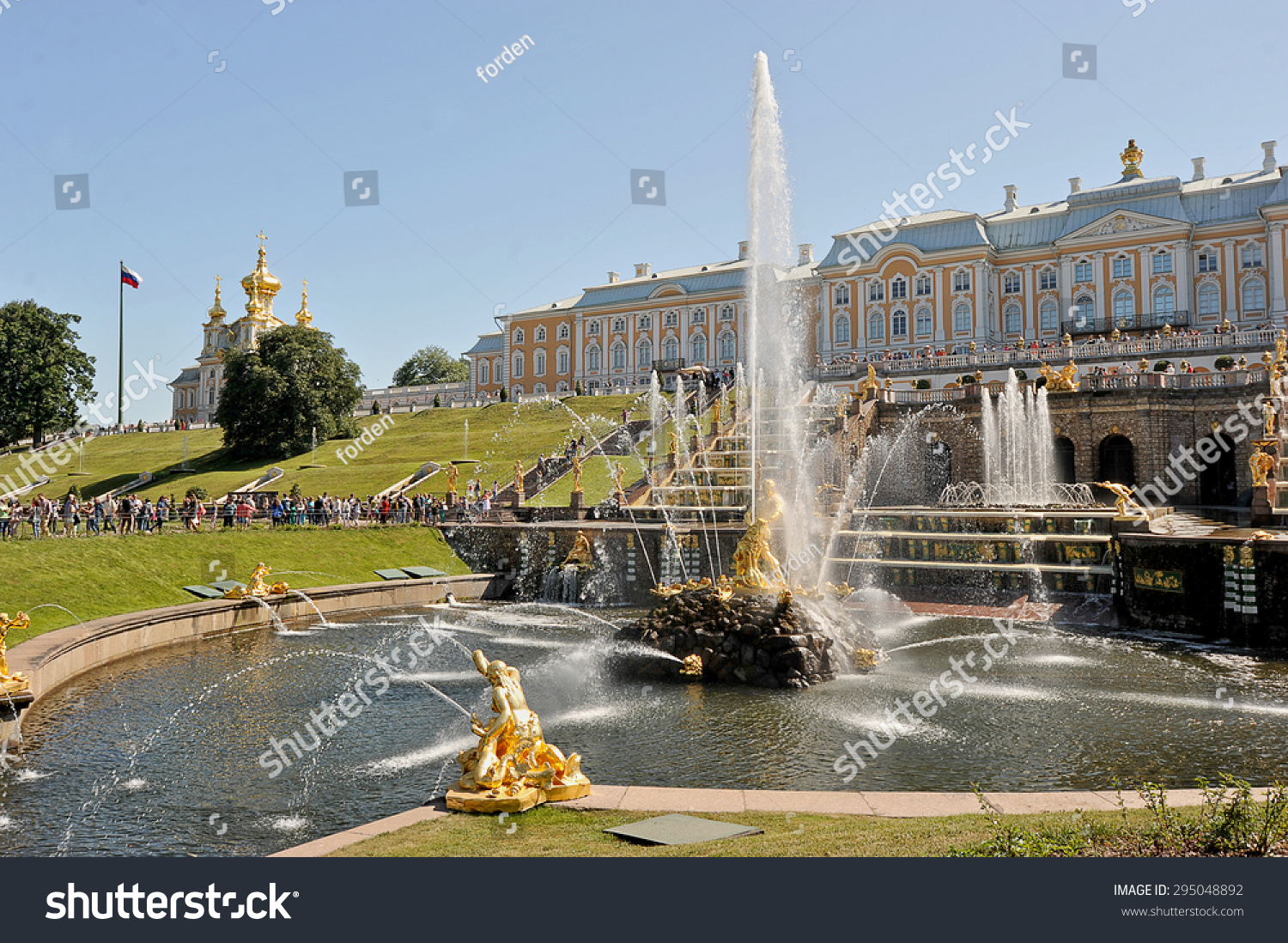 view of the Grand Palace and the cascade of fountains in Peterhof  Russia