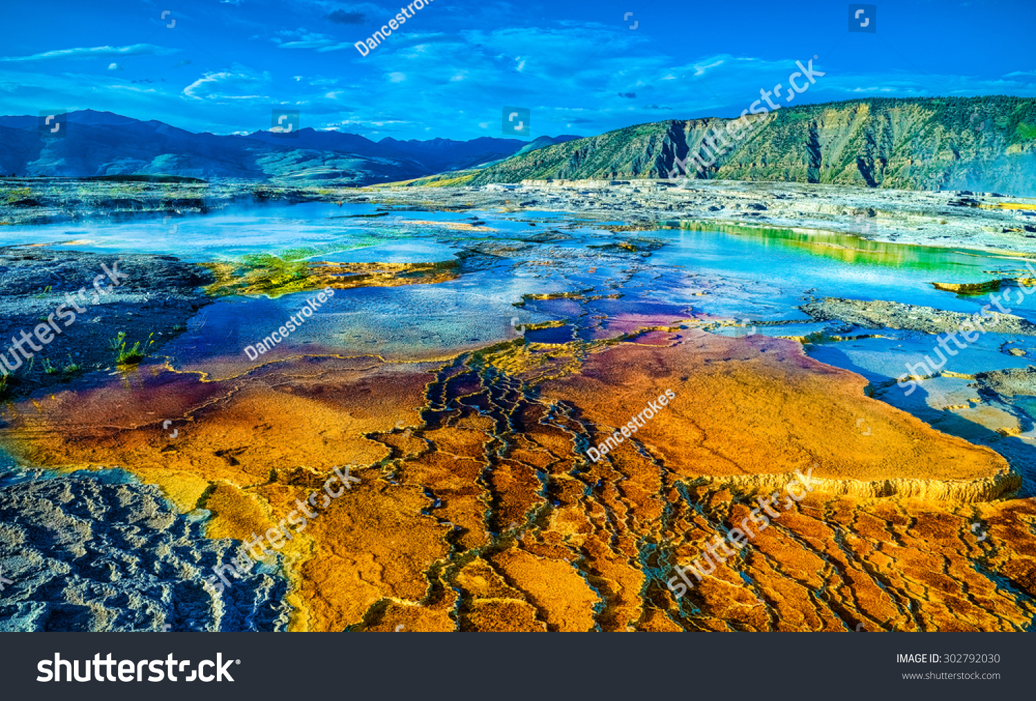 Yellowstone National Park   Mammoth Hot Springs