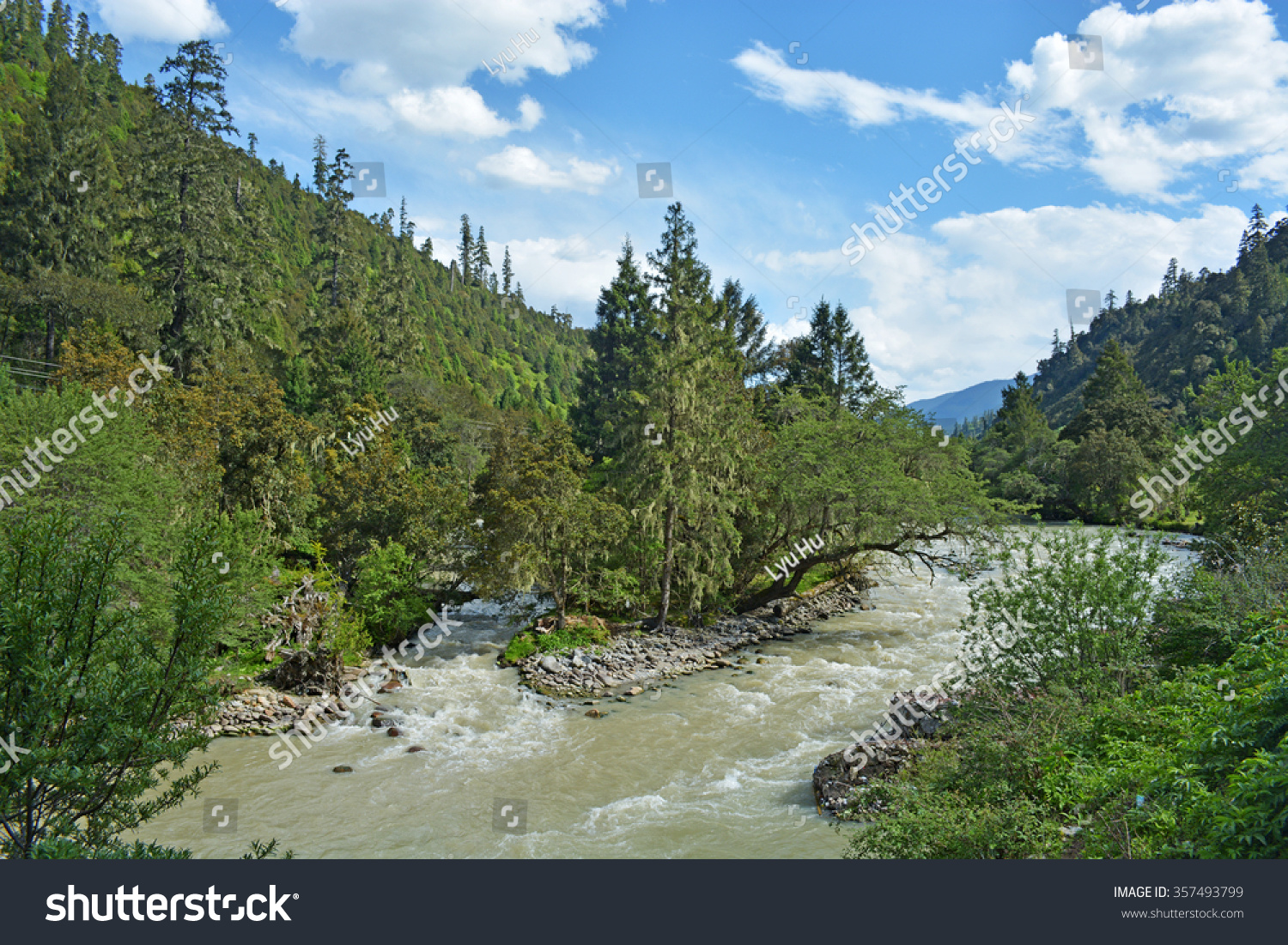 Yarlung Zangbo Grand Canyon  Tibet  China