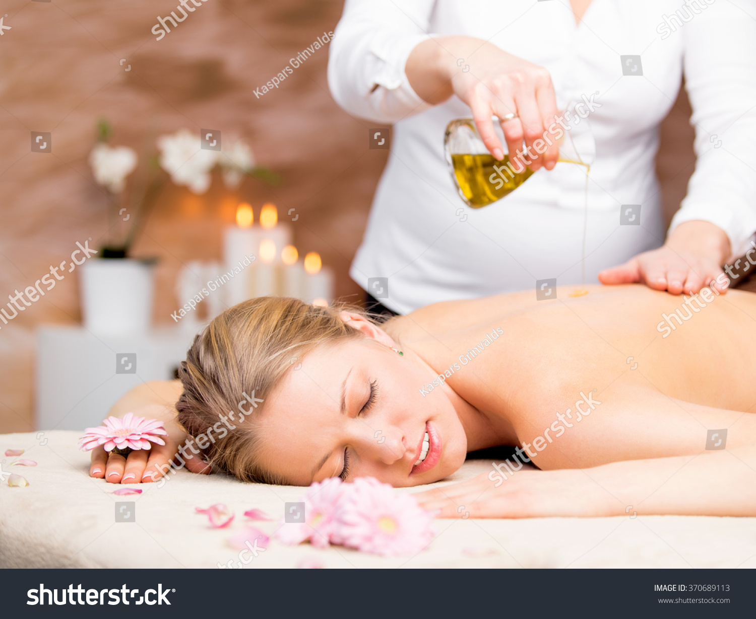 Massage in the spa
