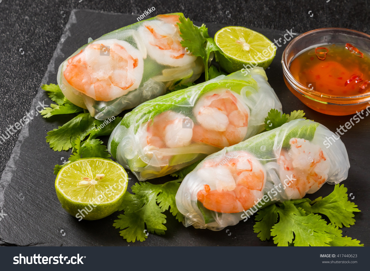 Salad spring roll of Asian wind prawns