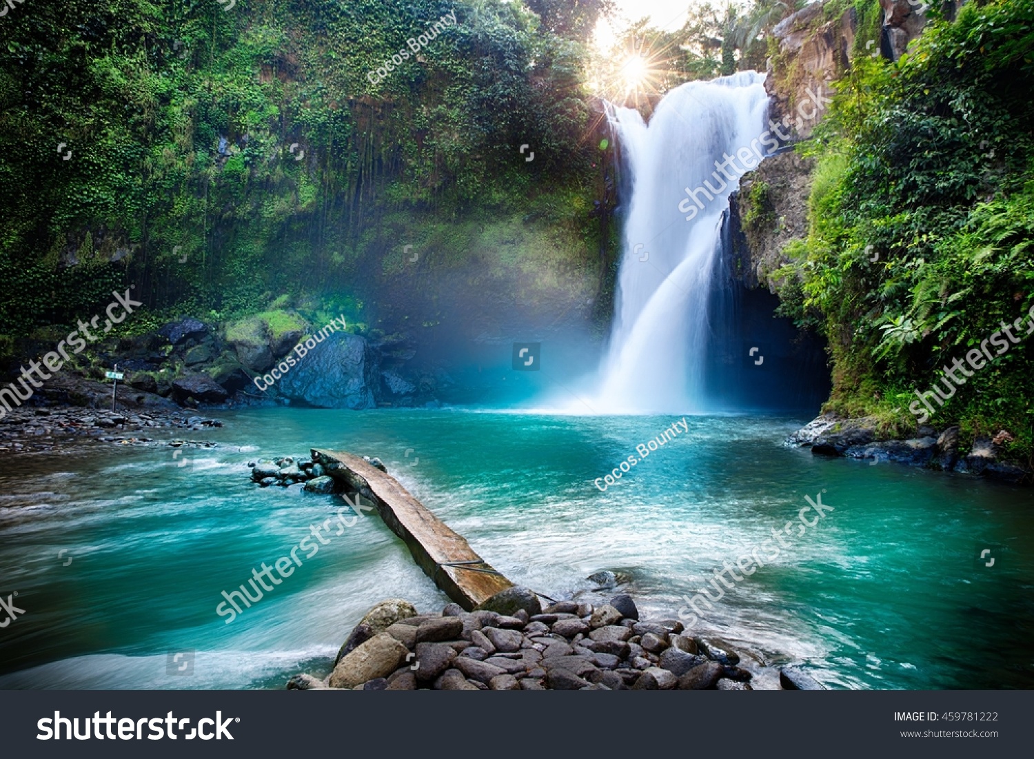 Tegenungan Waterfall it is one of places of interest of Bali / Secret Bali jungle Waterfall / Bali  Indonesia