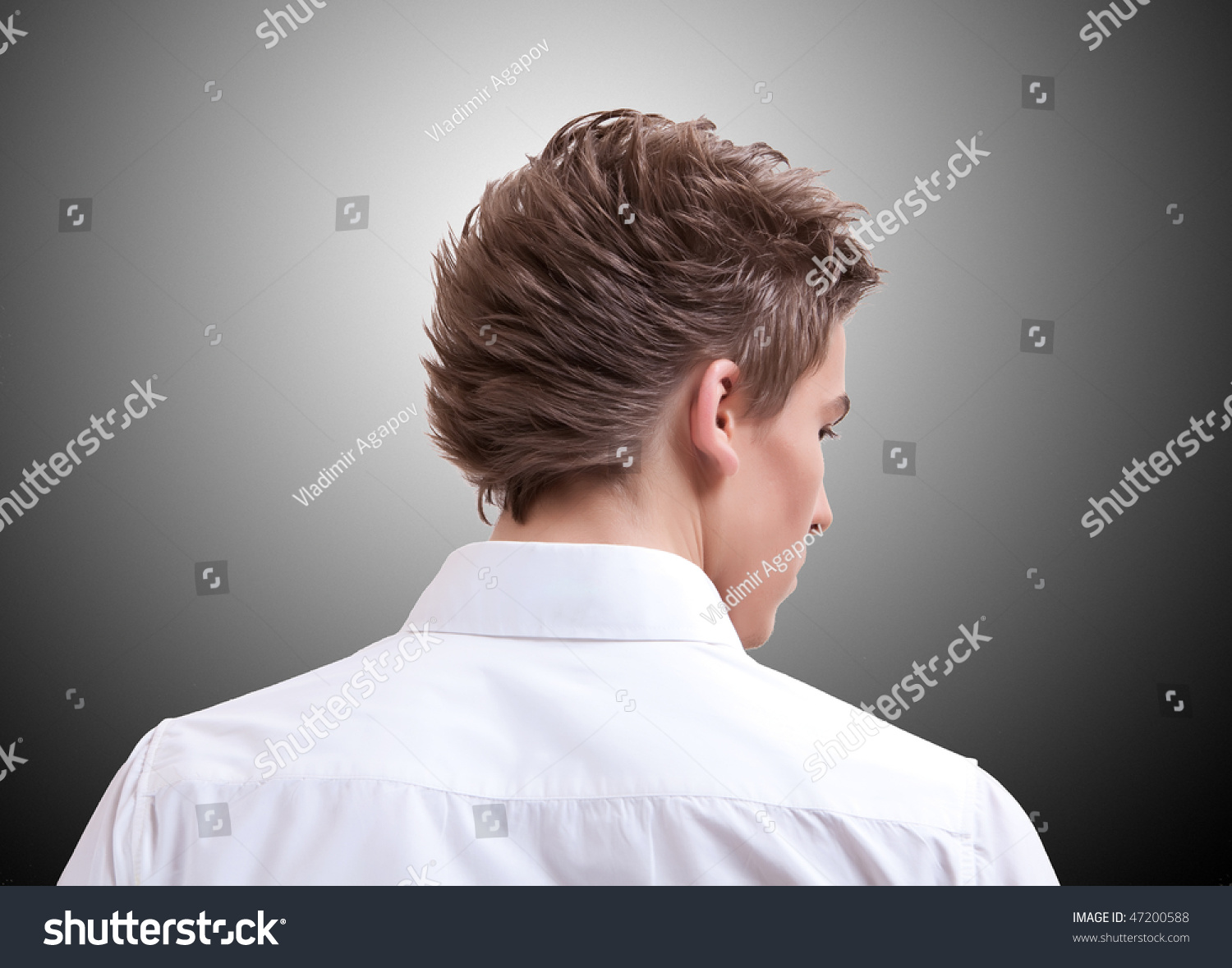 Back view of hairstyle for man