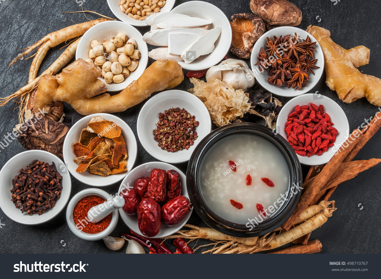 Chinese medicine dishes prepared with medicinal herbs
