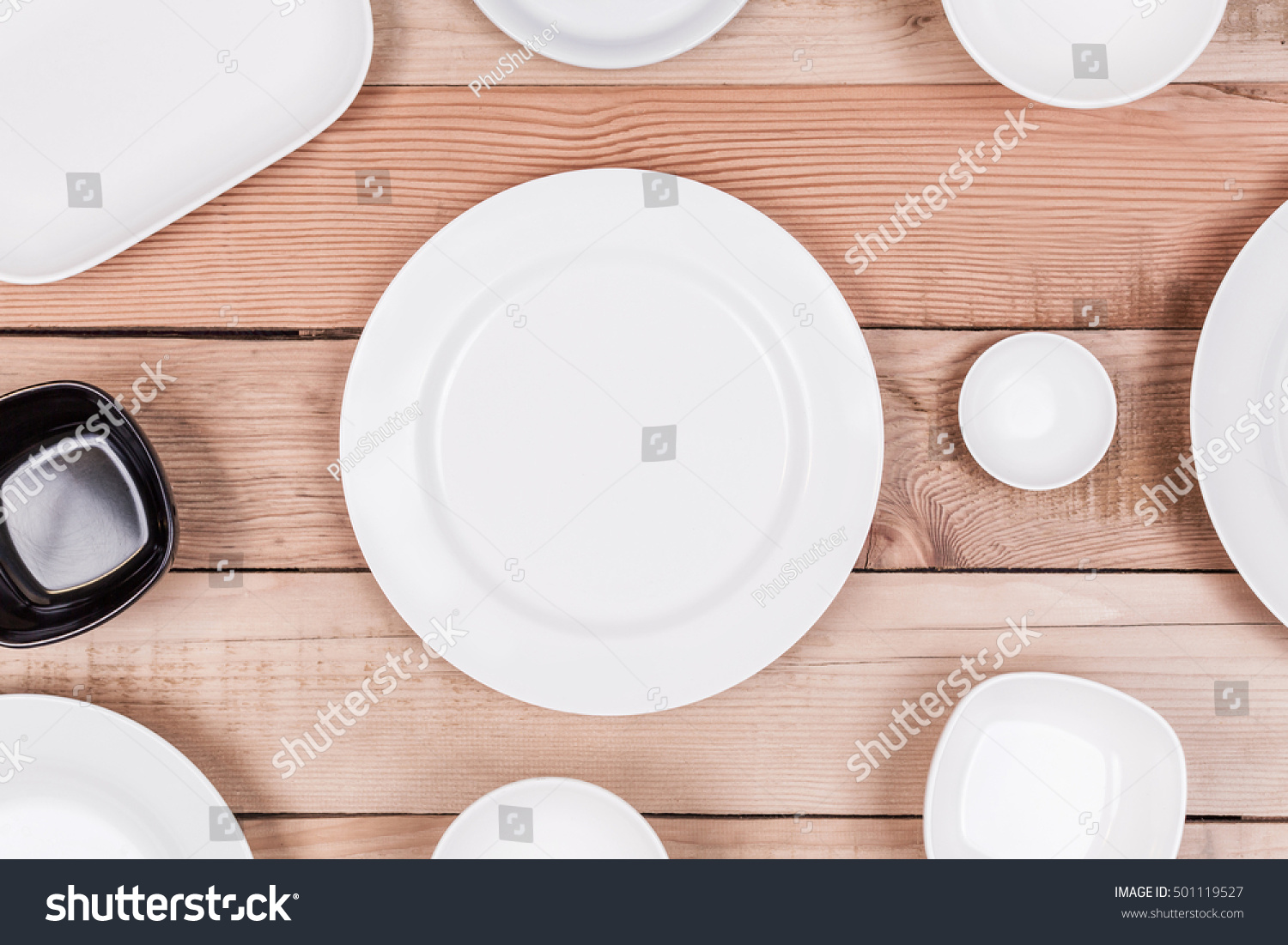 Top View Group of Empty Dish On Wood Background Textured