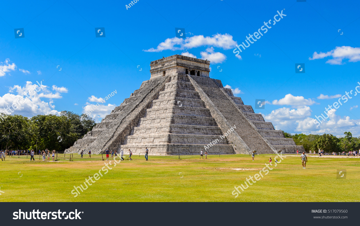 El Castillo (Temple of Kukulcan) a Mesoamerican step-pyramid Chichen Itza. It was a large pre-Columbian city built by the Maya people of the Terminal Classic period. UNESCO World Heritage