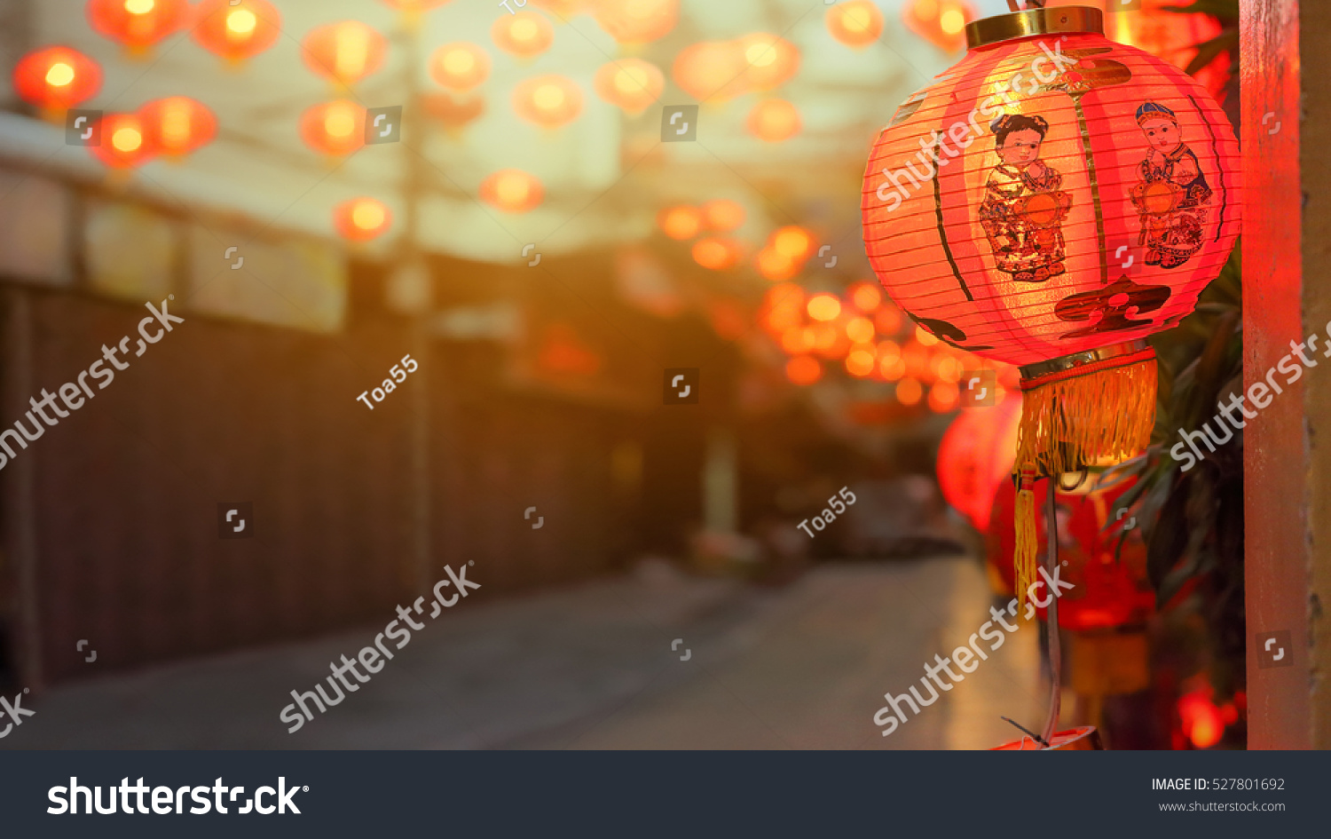 中国镇的农历新年灯笼。