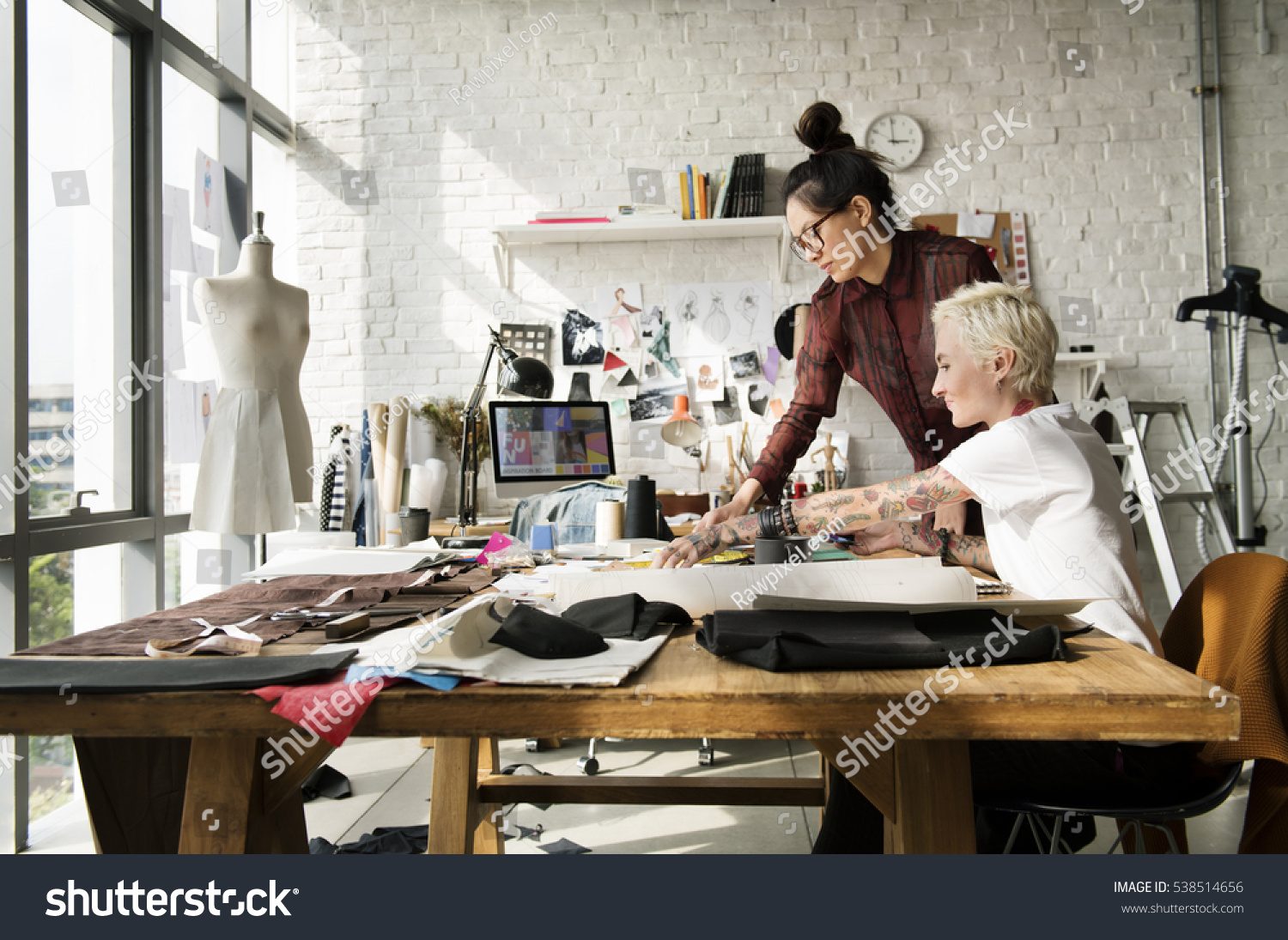 Fashion Designer Stylish Showroom Concept