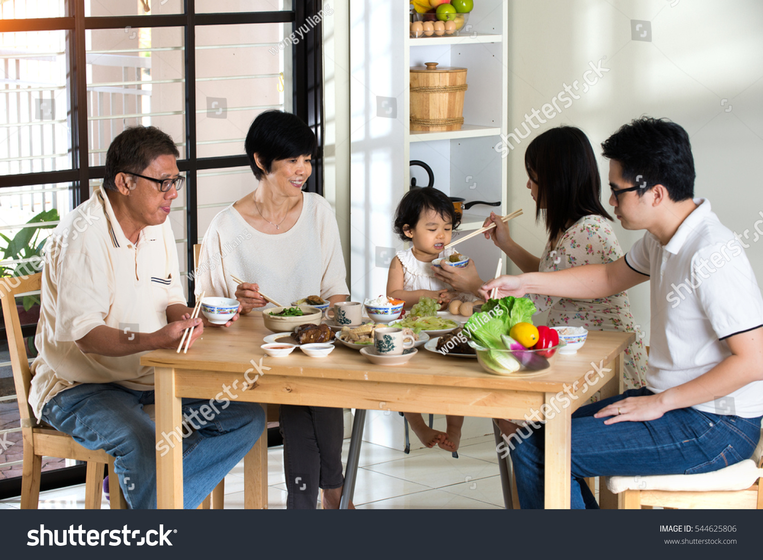 chinese family having lunch