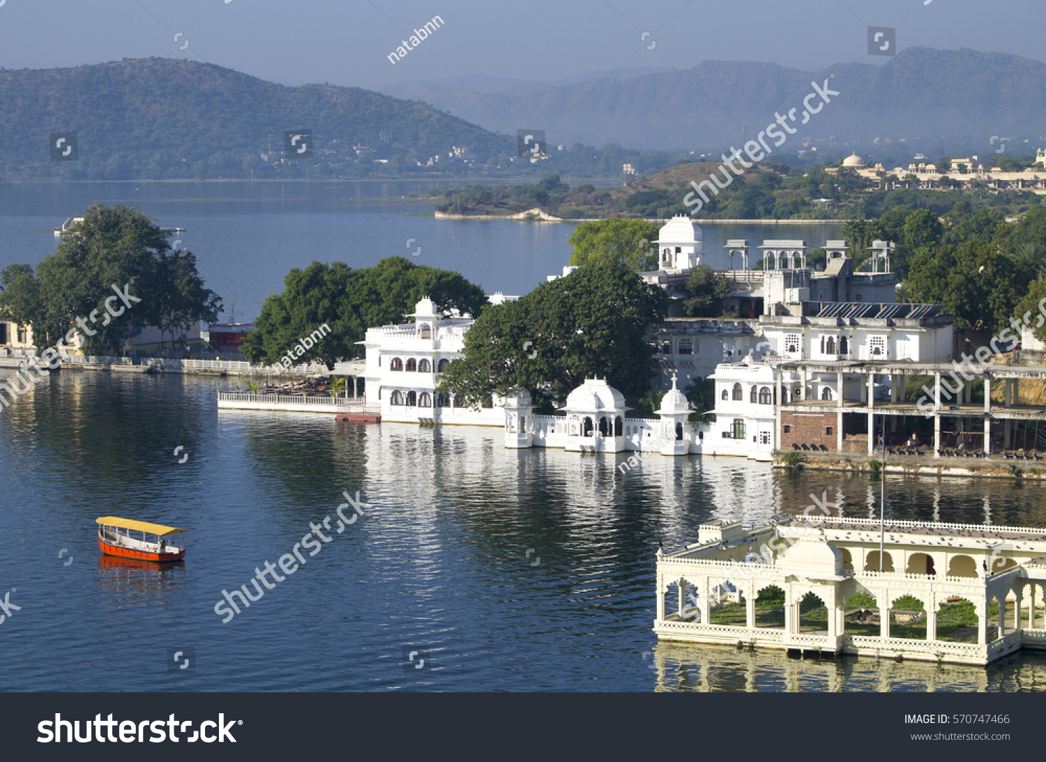 beautiful landscape of the city of Udaipur and the lake Pichola in India