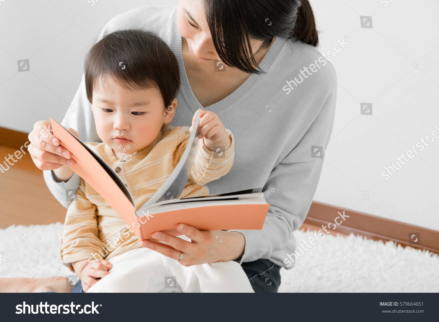 Baby  book  read aloud