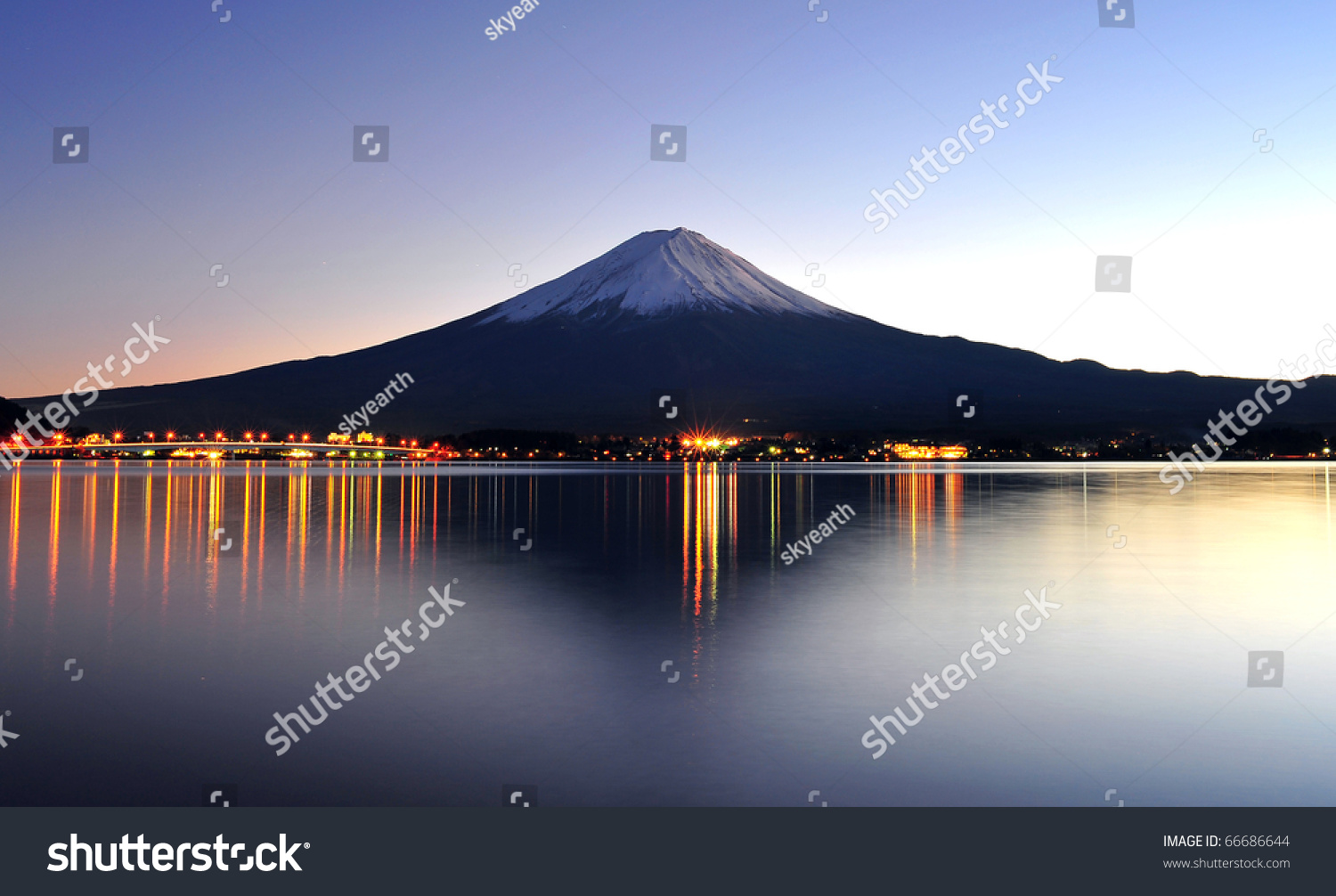 Beautiful mt Fuji in twilight
