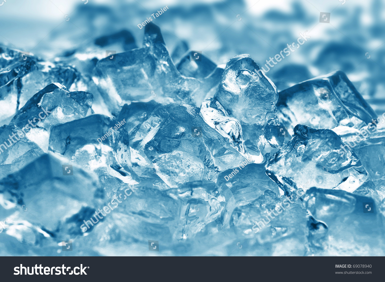 ice cubes very close up