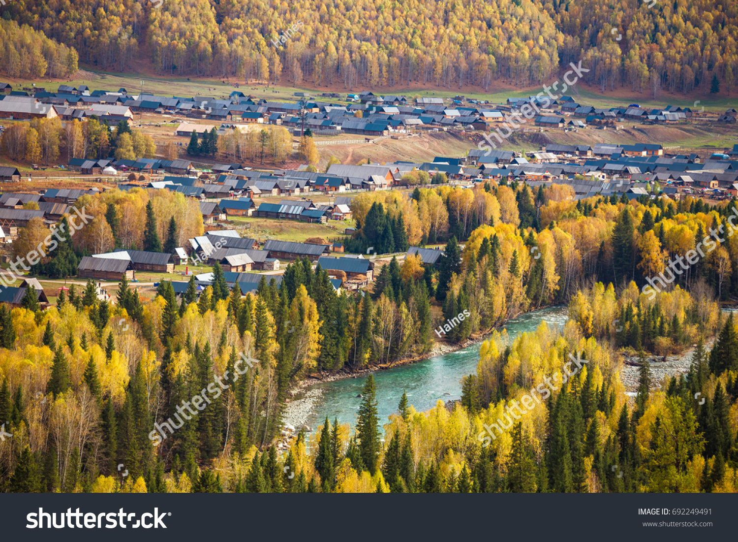 Xinjiang Hemu Village Autumn scenery
