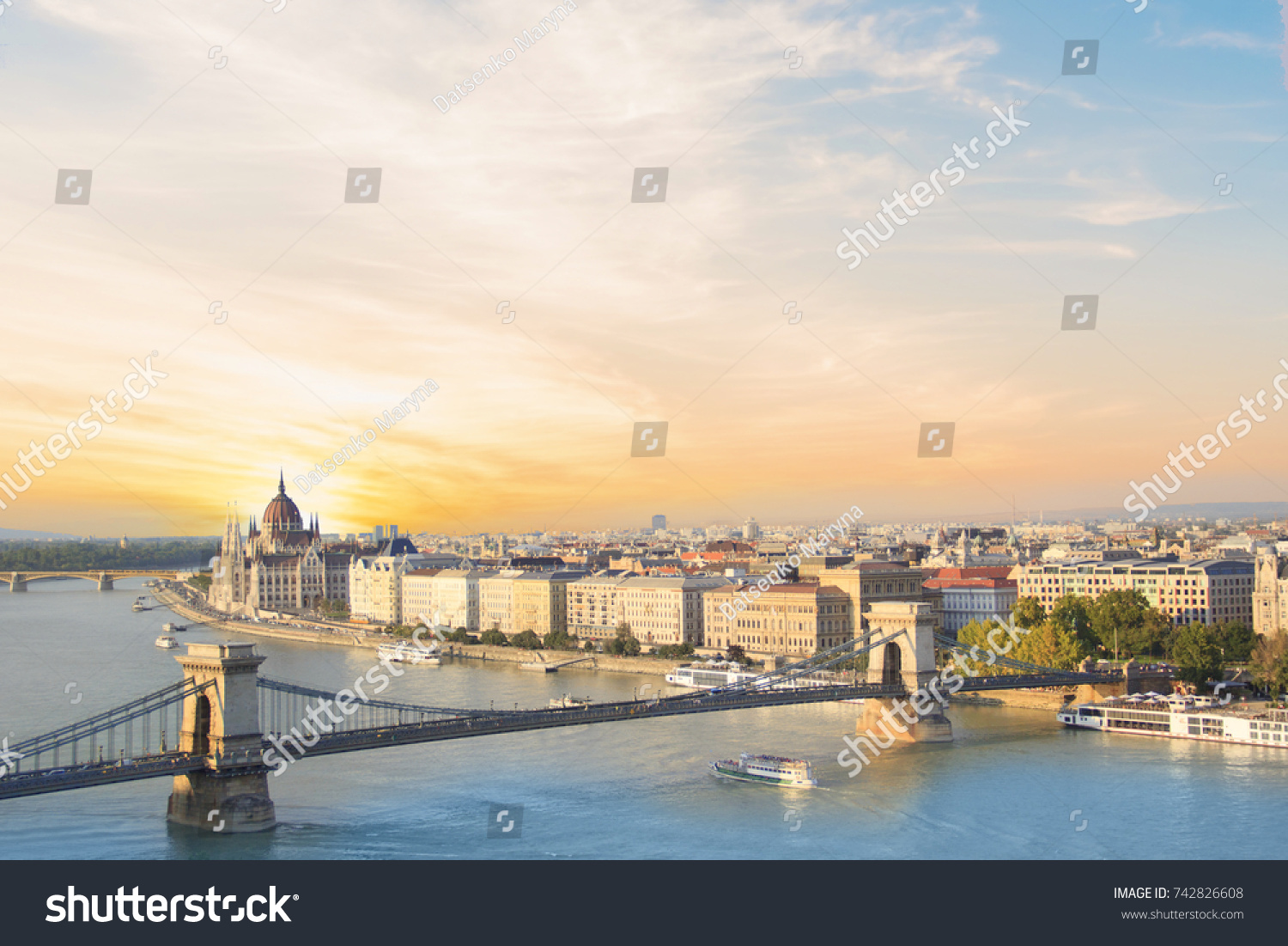 Beautiful view of the Hungarian Parliament and the chain bridge in Budapest  Hungary