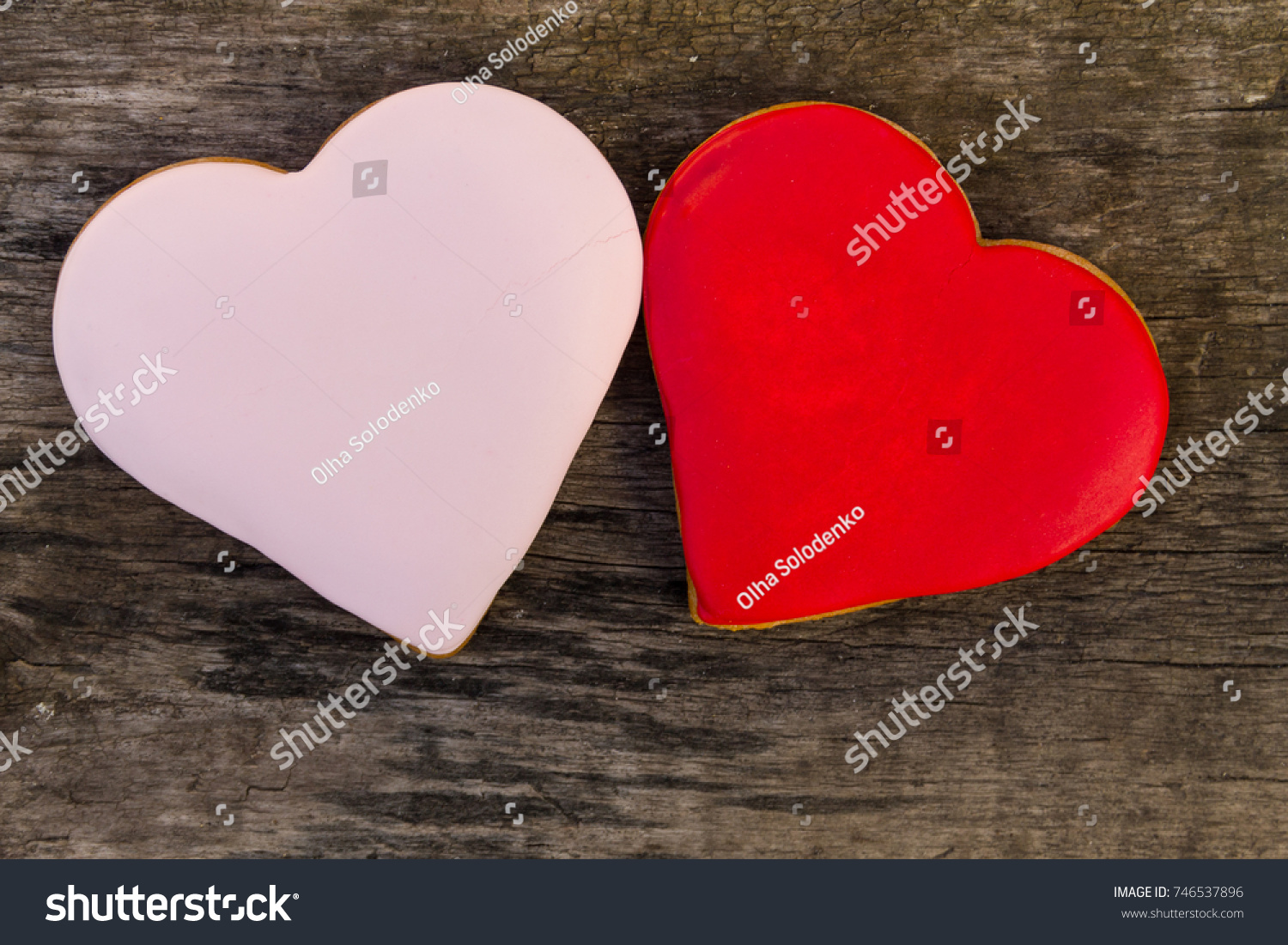 heartshapedcookiesforvalentinedayonrusticwoodentabletopview