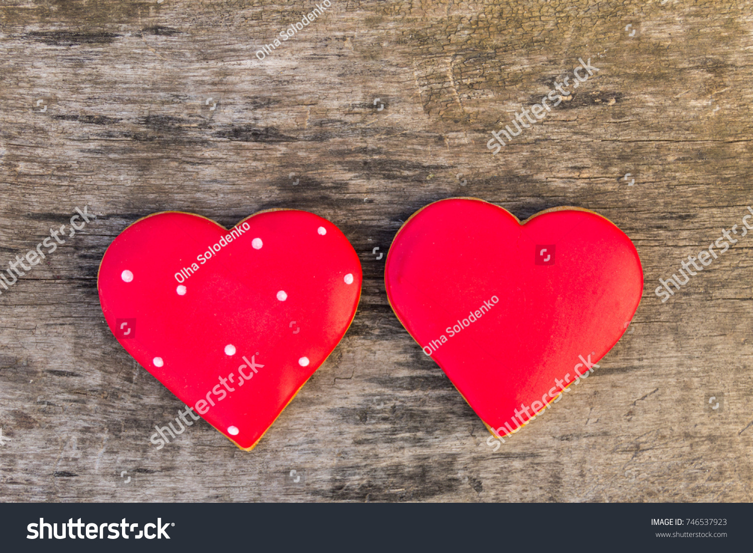 heartshapedcookiesforvalentinedayonrusticwoodentabletopview