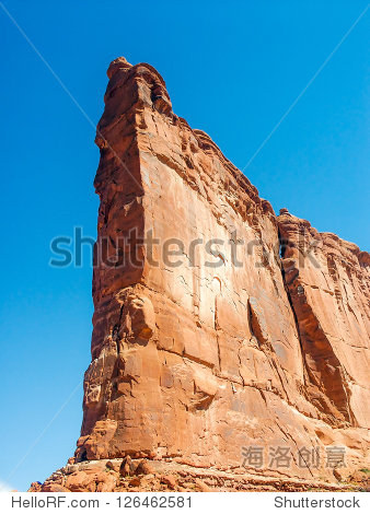 rock formation in the courthouse towers area of arches national