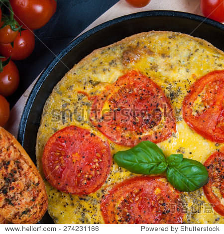 omelette with tomato and herbs - 图片素材 - 站酷海洛plus正版图片