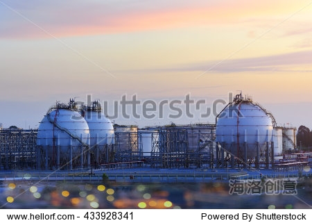 a large oil-refinery plant with liquefied natural gas (lng)