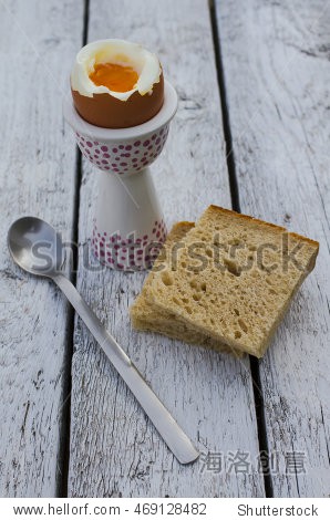 soft boiled egg in egg cup - 图片素材 - 站酷海洛plus正版图片