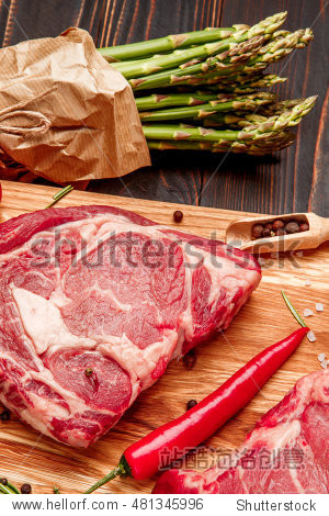 uncooked organic shin of beef meat - 图片素材 - 站酷海洛plus正版